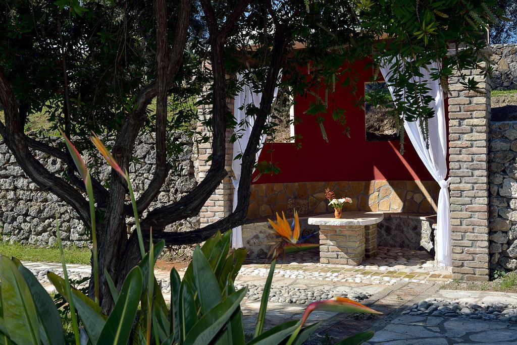 Fundana Villas Kanakádes Esterno foto